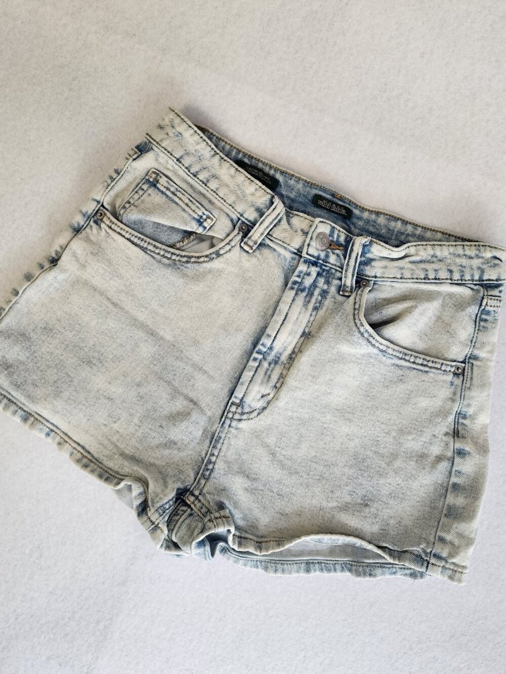 Wild Fable Highest Rise Acid Wash Denim Mom Shorts Size 8